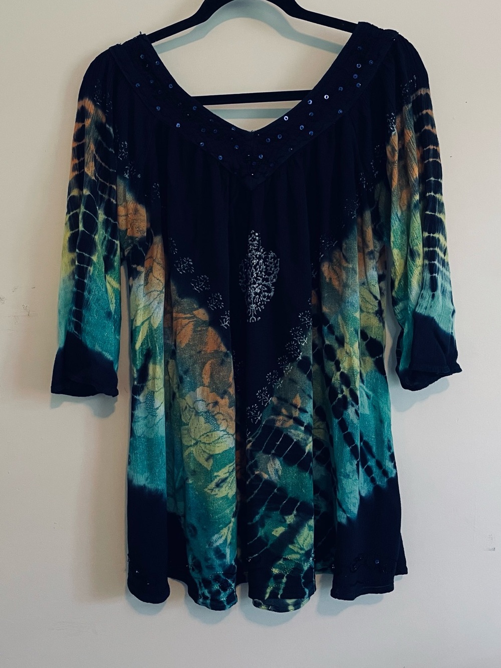 Shoreline Navy Blue, Teal & White Floral Tie-Dye V-Neck Tunic with Sequins